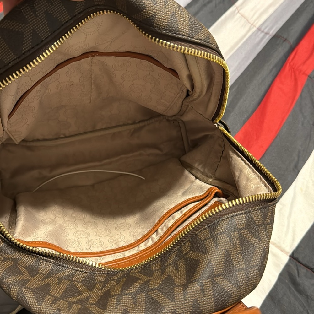 Michael Kors backpack - Picture 6 of 6